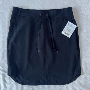 Athleta Black midtown skirt size small tall new